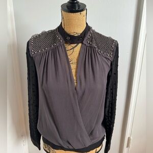 CUE Gauzy Black and Gray Long Sleeve Blouse